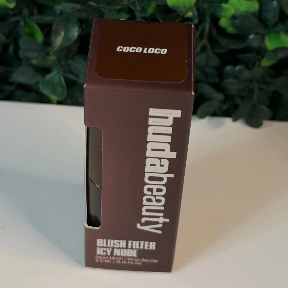 HUDA BEAUTY Blush Filter Icy Nude (Coco Loco)
